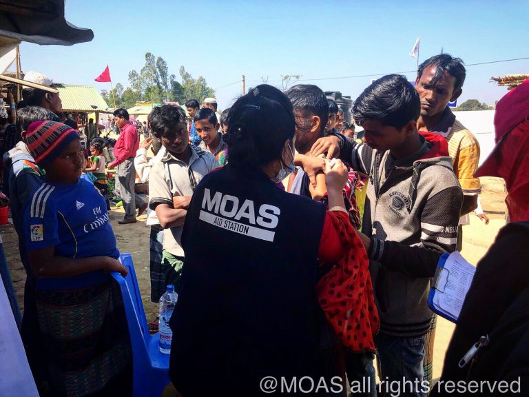 Read more about the article Monsoon alert and vaccination campaigns: how MOAS is mitigating the suffering of Rohingya communities in Bangladesh
